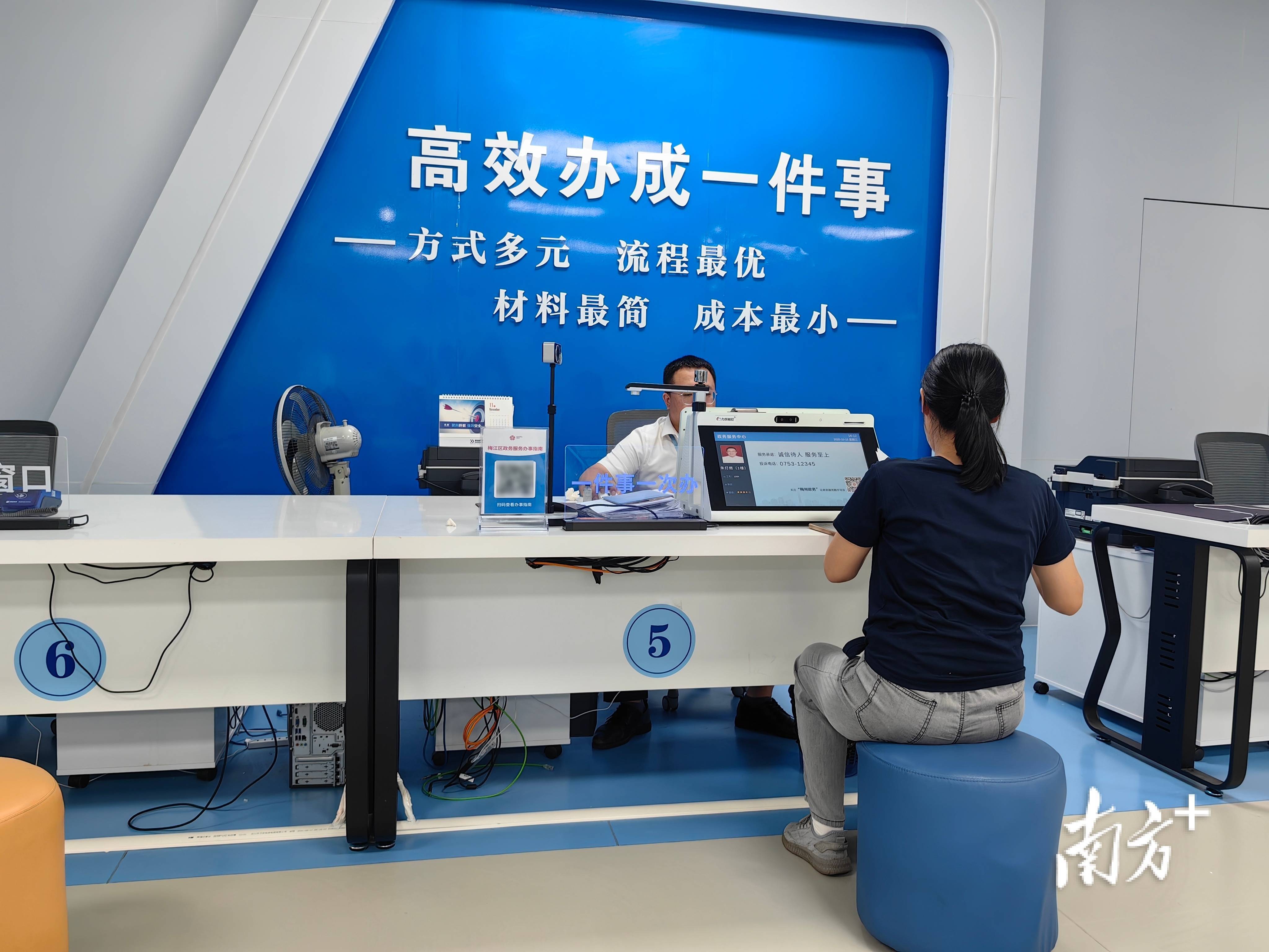 行业洞察咨询机构(行业洞察报告怎么写ppt)自贡市